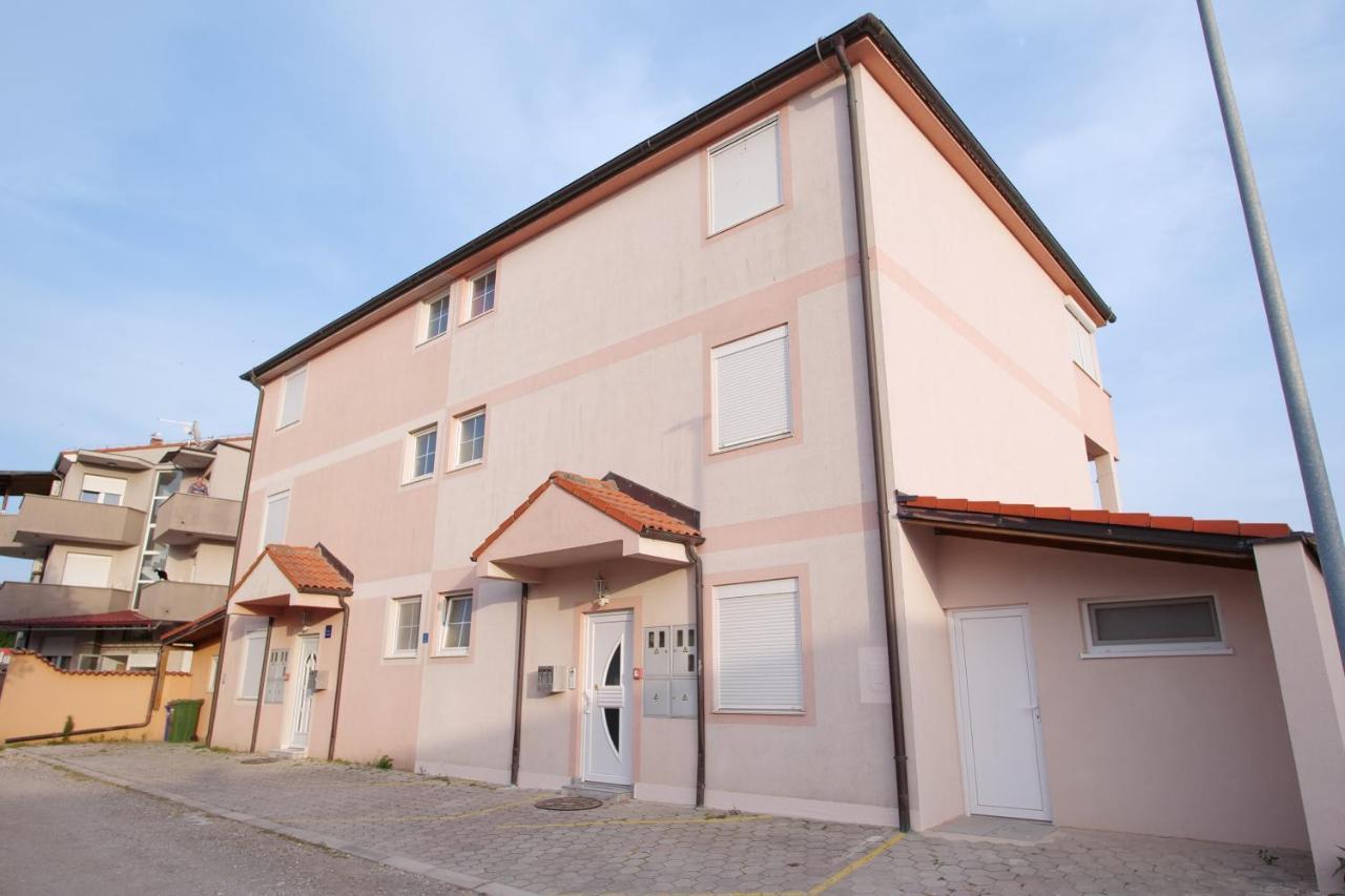 Luka Apartment Medulin Bagian luar foto